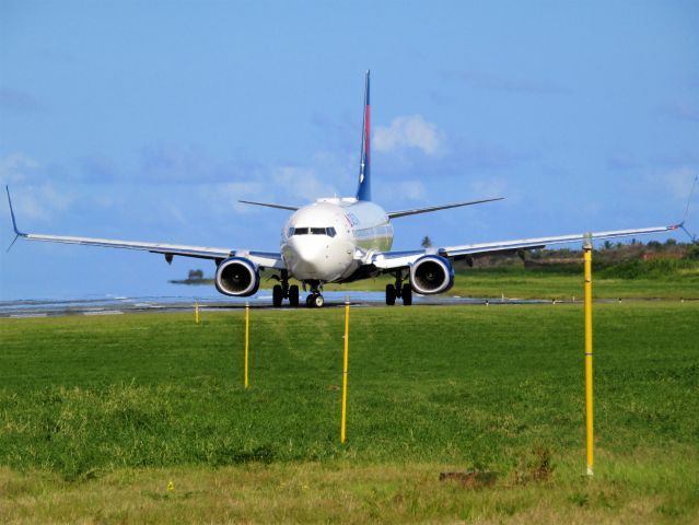 Boeing 737-900 (N862DN)