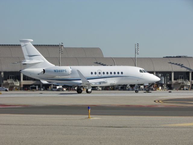 Dassault Falcon 2000 (N346PC) - Line up and wait on RWY 20R