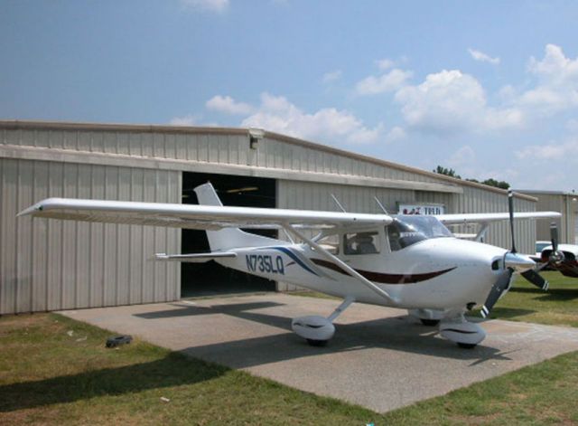 Cessna Skylane (N735LQ)