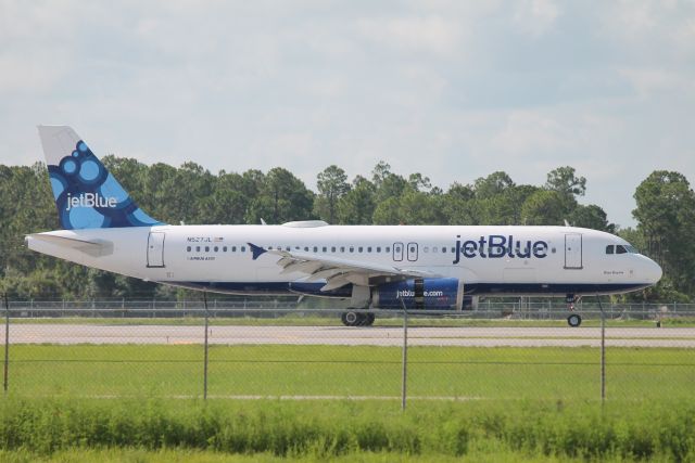 Airbus A320 (N527JL) - JetBlue Flight 929 (N527JL) "Blue Bayou" arrives at Southwest Florida International Airport following flight from John F Kennedy International Airport