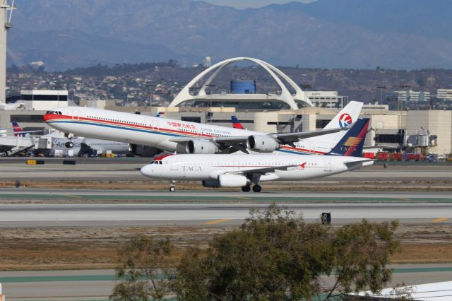 Airbus A340-600 (B-6052)