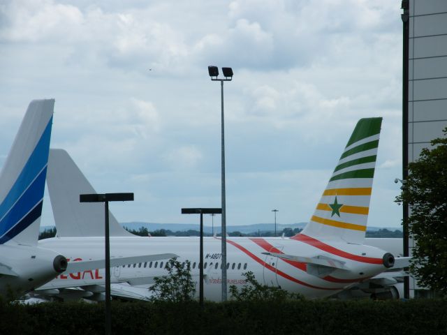 Airbus A320 (M-ABDT) - M-ABDT A320 IS EX 6Y-JMG EX VQ-BKL WHICH WAS NOT TAKEN UP BY VLADVISTOK AVIA SO IT IS NOW PAINTED IN SENEGAL AIRLINES TITLES