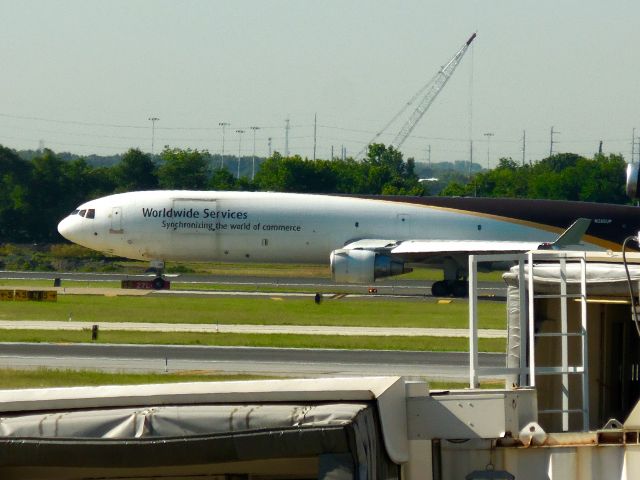 Boeing MD-11 (N288UP)