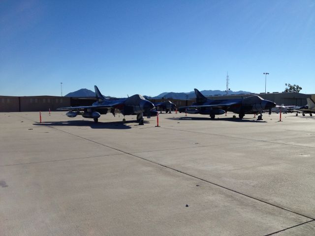 — — - AIRCRAFT OF ATACK SQ. CONTRACTOR TO POINT MAGU