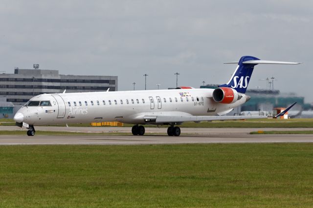Canadair Regional Jet CRJ-900 (OY-KFE) - Making a change from the usual A320, SAS540 is ready for take off back to CPHbr /br /EOS6D 70-300f4-5.6L @236mm, 1/800, f7.1