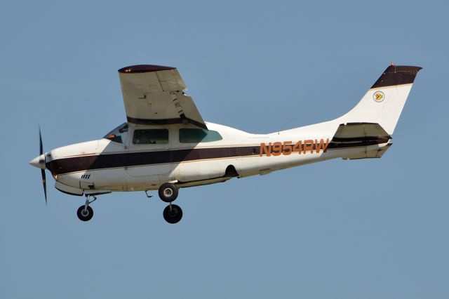 Cessna Centurion (N954RW)