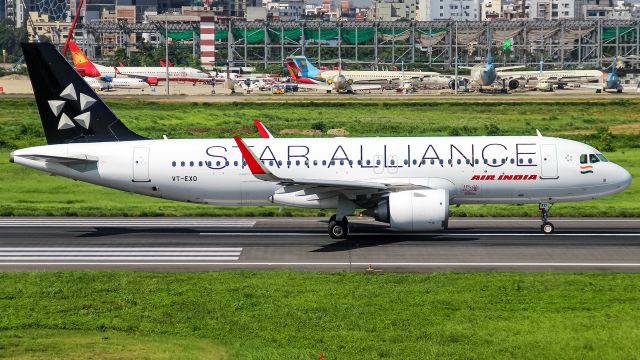 VT-EXO — - Air india (Star Alliance Livery)