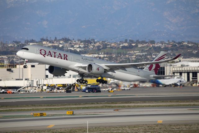 Airbus A350-1000 (A7-ANL)