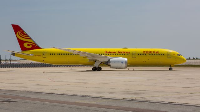 Boeing 787-8 (B-7302)