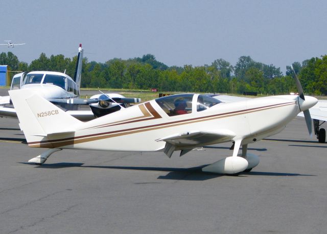 STODDARD-HAMILTON Glasair (N258CB) - At Downtown Shreveport.