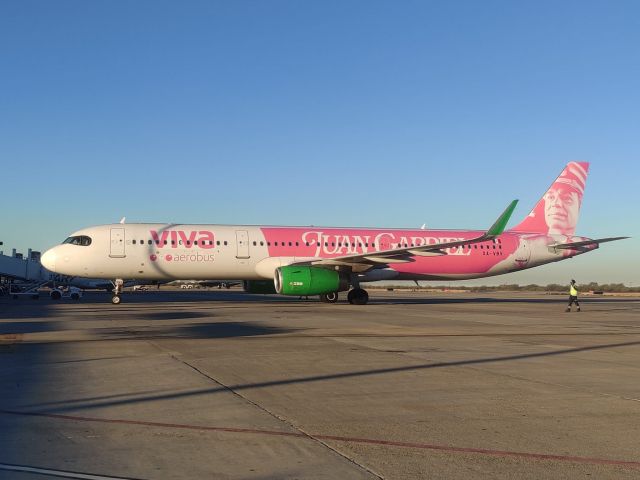 Airbus A321 (XA-VBV)