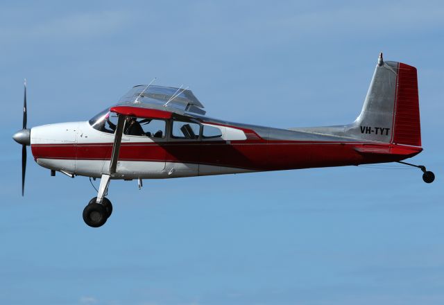 Cessna Skywagon 180 (VH-TYT)