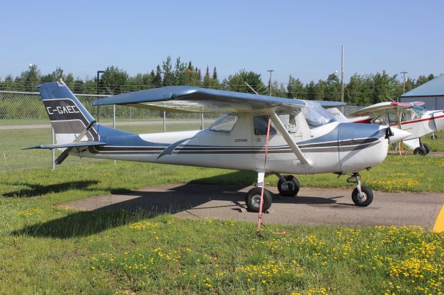 Cessna Commuter (C-GAEC) - C-GAEC Cessna 150K RVA à l'Aéroport de Trois-Rivières QC. CYRQ 13-07-2019