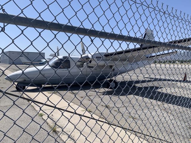 Aero U-9 Commander 680 Super (N89PK)