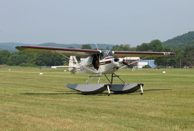 Piper Cherokee (N78495) - Departing 2010 Sentamental Journey.