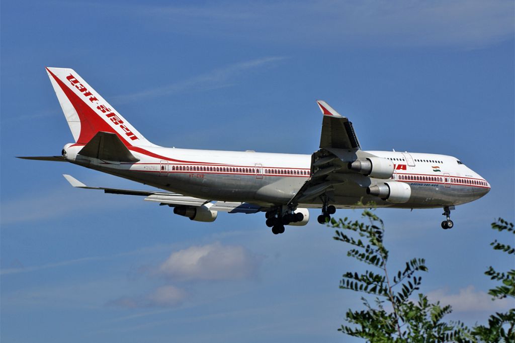 Boeing 747-400 (VT-EVB)