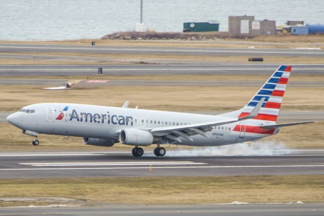 Boeing 737-800 (N960AN)