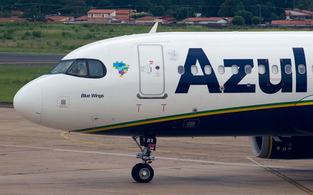 Airbus A320neo (PR-YRX)