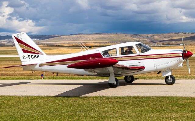 Piper PA-24 Comanche (C-FCBP)