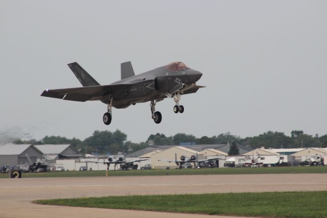 Lockheed F-35C —