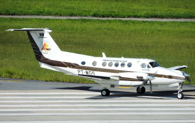 Beechcraft Super King Air 200 (PT-WGS)