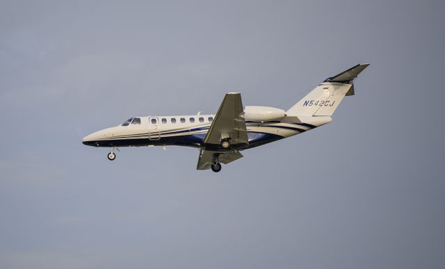 Cessna Citation CJ3 (N542CJ) - Runway 20R arrival @KDPA.