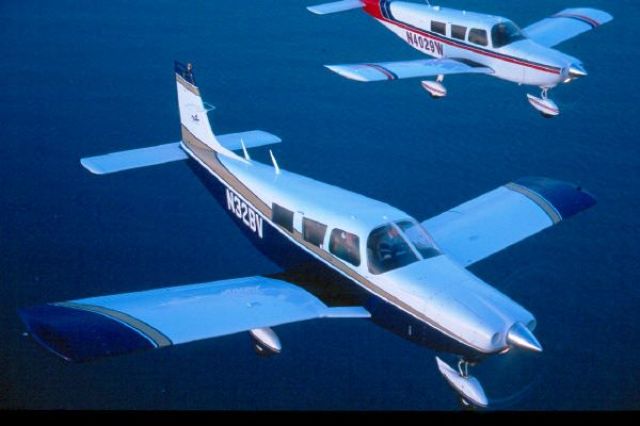 Piper Saratoga (N32BV)