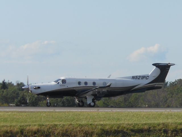 Pilatus PC-12 (N521PC)