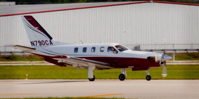 Socata TBM-700 (N790CA)