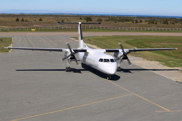 de Havilland Dash 8-300 (C-FPAE)