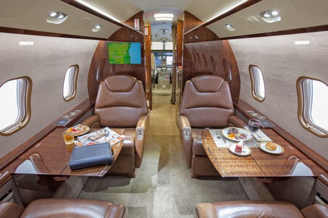 Learjet 31 (N44QG)