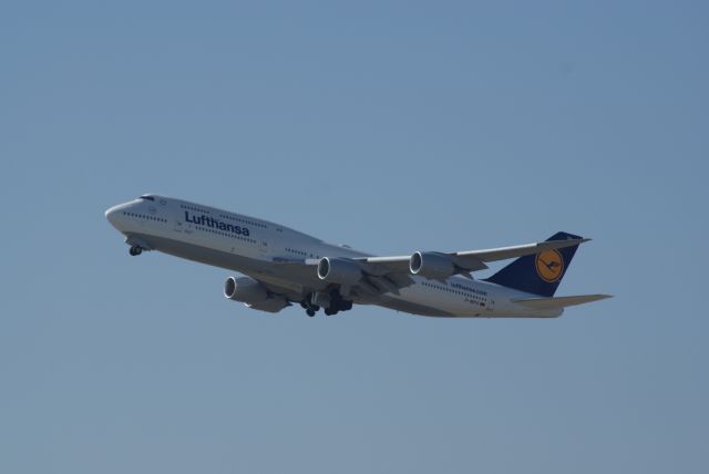 BOEING 747-8 (D-ABYH)