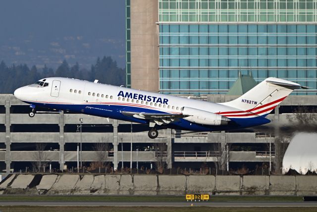 Douglas DC-9-10 (N782TW)