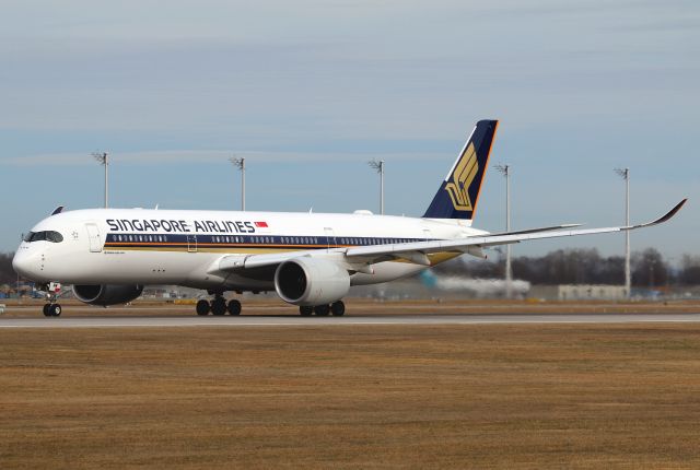Airbus A350-900 (9V-SMM)