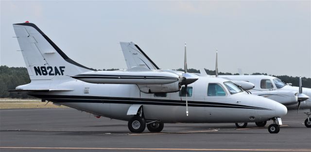 Mitsubishi MU-2 (N82AF)