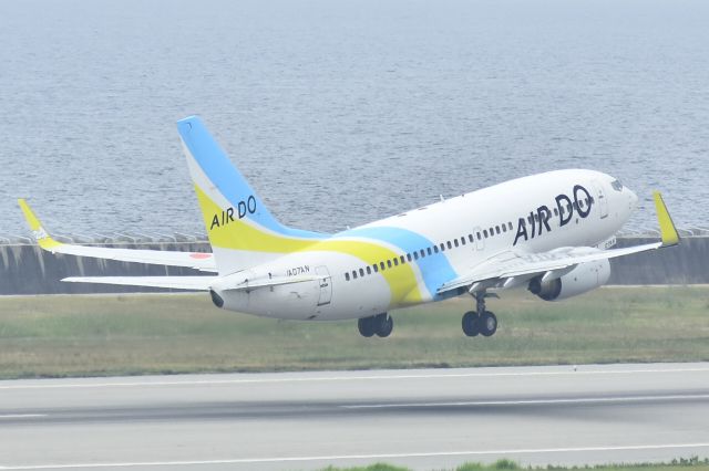 Boeing 737-700 (JA07AN)