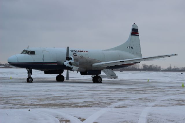 N171FL — - On west ramp this aircraft just dropped off cargo at Gary Regional Airport.