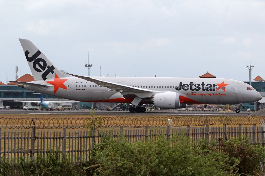 Boeing 787-8 (VH-VKB)