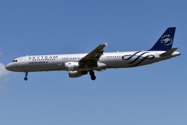 Airbus A321 (F-GTAE)