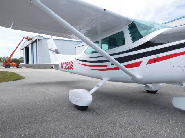 Cessna Skylane (N1269S)