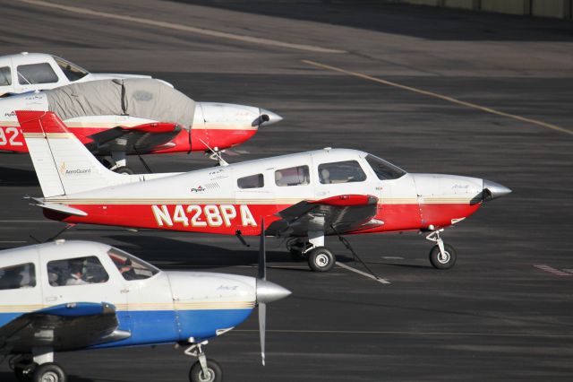 Piper Cherokee (N428PA)