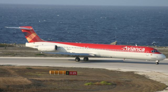 McDonnell Douglas MD-83 (N160BS)