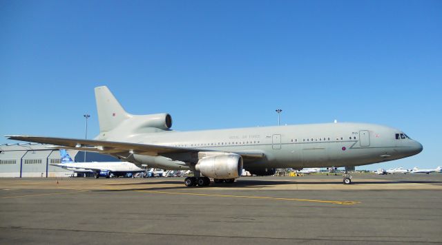 Lockheed L-1011 TriStar (ZD953)