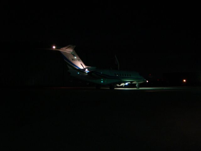 Hawker Beechcraft 4000 —
