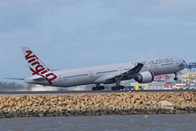 BOEING 777-300ER (VH-VPD)