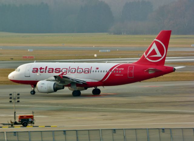 Airbus A319 (TC-ATD)