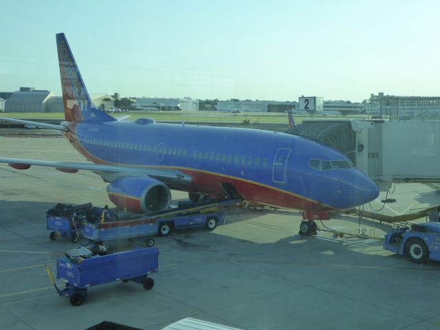 Boeing 737-700 (N200WN)