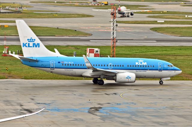 Boeing 737-700 (PH-BGX)