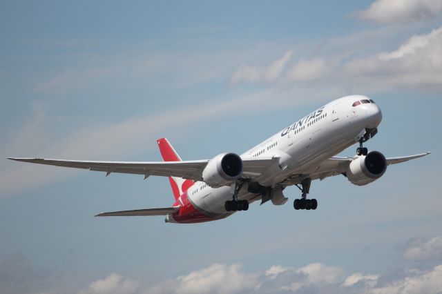 Boeing 787-9 Dreamliner (VH-ZNB) - "Waltzing Matilda" with GEnx-1B engines.