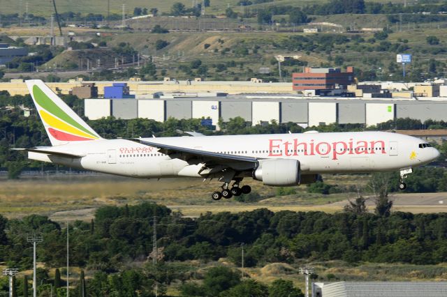 Boeing 777-200 (ET-ANR)